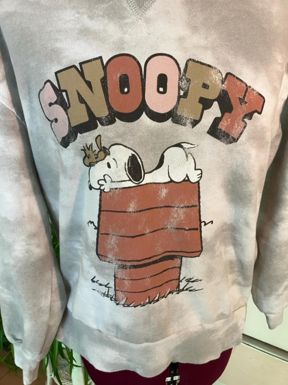 Peanuts | Snoopy Doghouse Hoodie | Grey & Cream Tie-Dye | Size M - Picture 2 of 6